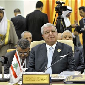 المشنوق يعترض على وصف حزب الله بالإرهابي