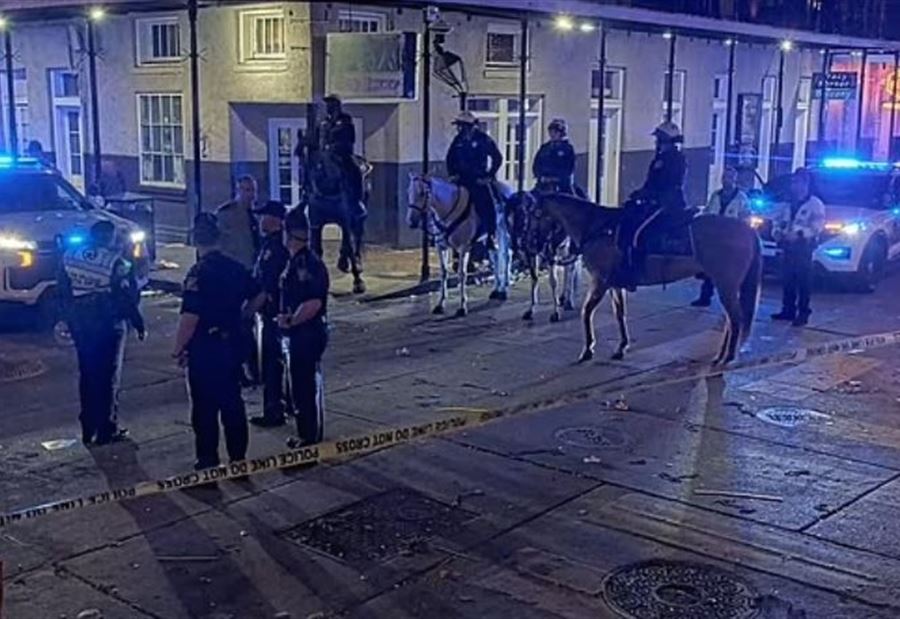 "احتفالات رأس السنة تحولت إلى رعب"... حادث دهس "مروع" في مدينة أميركية (فيديو)