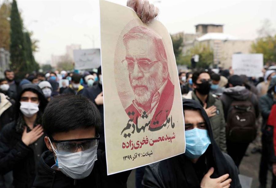 صحيفةٌ تكشفُ سيناريوهات ردّ إيران على مقتل زاده: لبنان ساحة إنتقام! صحيفةٌ تكشفُ سيناريوهات ردّ إيران على مقتل زاده: لبنان ساحة إنتقام!