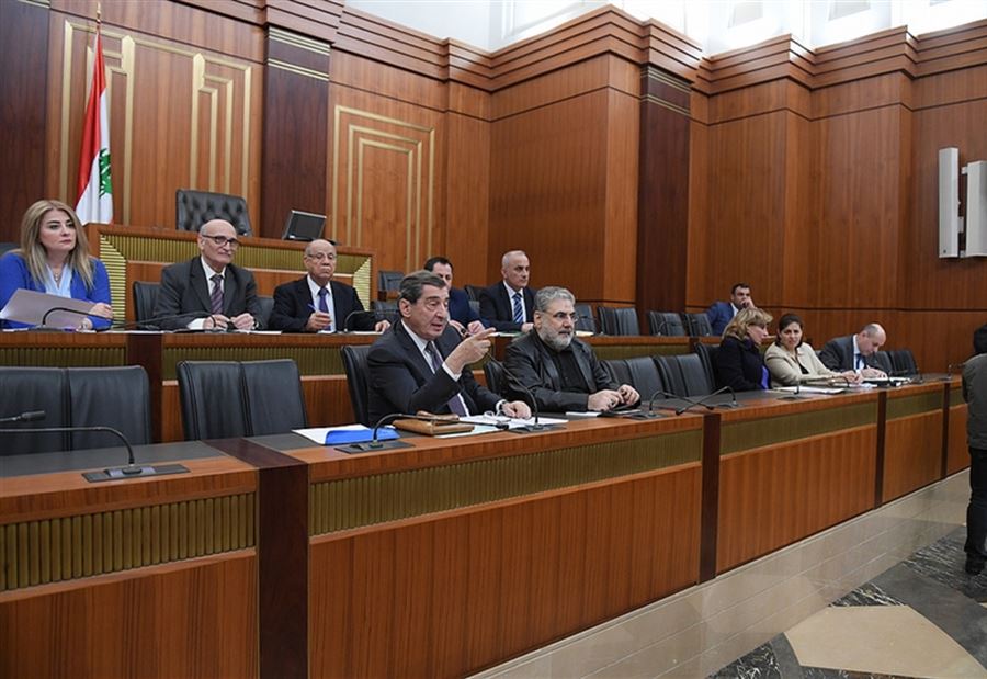 مقاربة مشروع واقتراحين في اللجان المشتركة