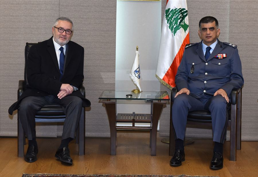 عثمان يستقبل أبي اللمع 