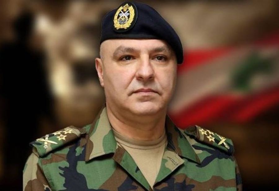 قائد الجيش: لتكن سنة ٢٠١٩ عامرة بالنجاح والفرح 