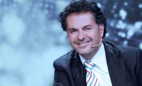 راغب علامة الأكثر أناقة… يعيش الحب في تونس