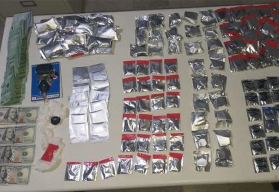 مروّجُ مخدرات ناشط في قبضة "الأمن" مروّجُ مخدرات ناشط في قبضة "الأمن"