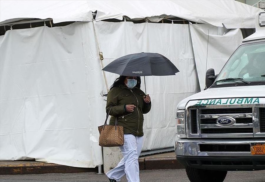 تراجع وفيات "كورونا" في أميركا تراجع وفيات "كورونا" في أميركا
