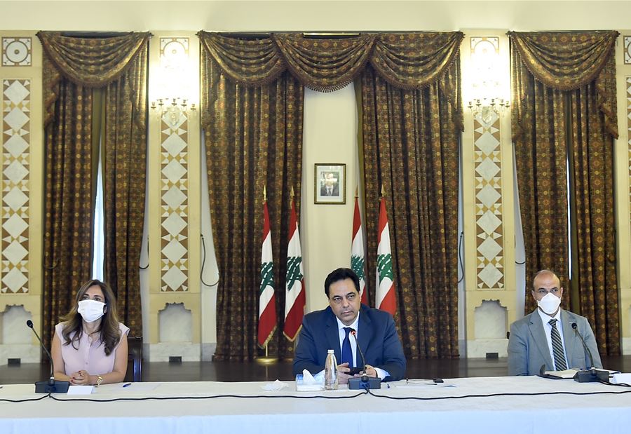 دياب... وتخفيف إجراءات "التعبئة العامة"
