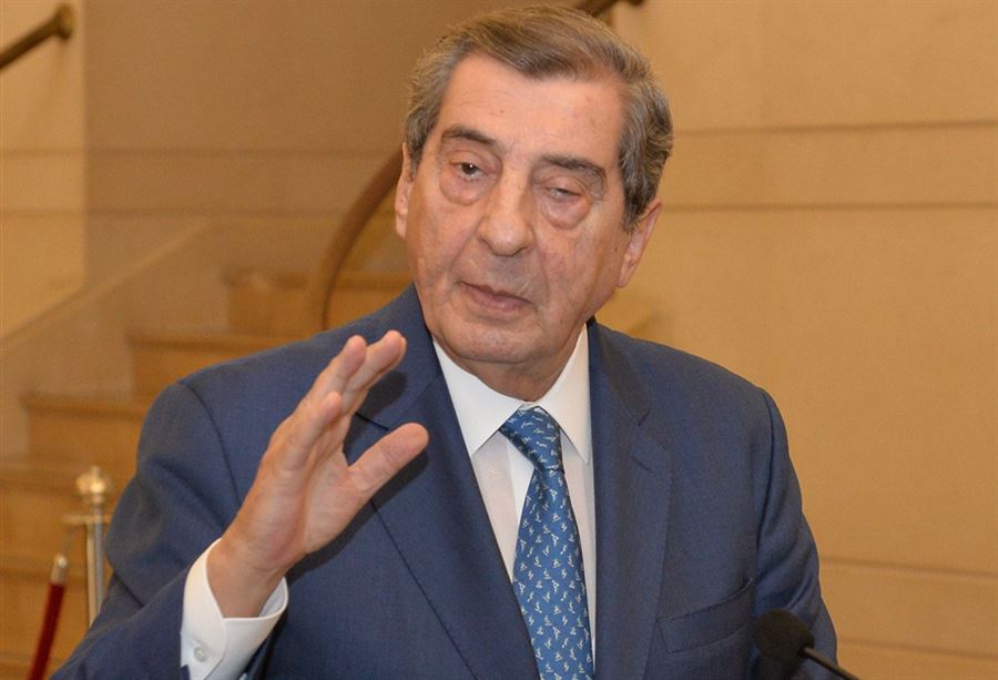 من الفرزلي إلى عون والحريري...