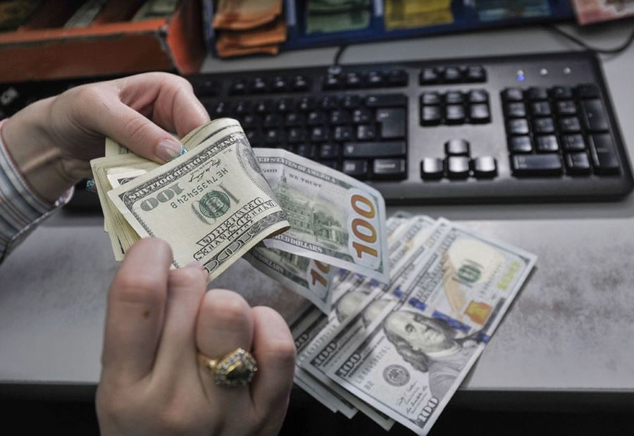 سعر الدولار في السوق السوداء اليوم الجمعة