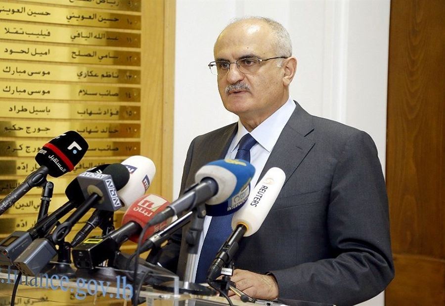 خليل: استمرار هذا الأمر سيسقط البلد على المستوى المالي 