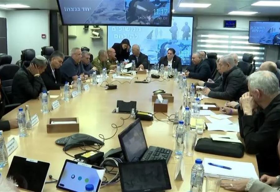 "حولت الجيش الى ميليشيا"... خلاف "حاد" في مجلس الحرب الإسرائيلي!
