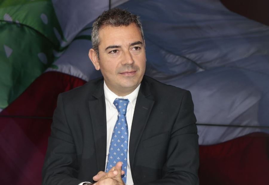 بشأن حاكم المركزي... وديع عقل يكشف عن "خسارة جديدة"! 