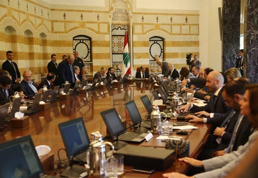 وقائع من آخر اجتماع لإقرار الموازنة ... هكذا اعترضت "القوات" وقائع من آخر اجتماع لإقرار الموازنة ... هكذا اعترضت "القوات"