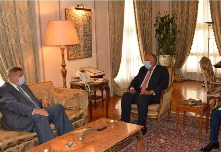 "الخارجية المصرية" تدعو الى الإسراعِ في تشكيلِ الحكومة 