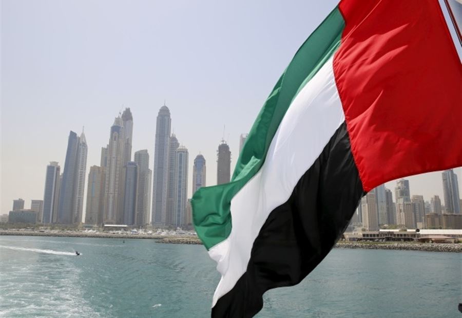 لهذه الفئات والتخصصات... الإمارات تفتح باب التجنيس! 