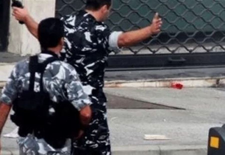 نقيب ومؤهلان بقوى الأمن الداخلي تقاضوا رشوة!