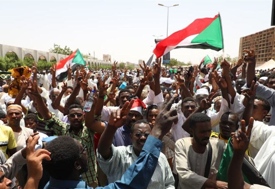 تعليق الدراسة بجميع مدارس السودان