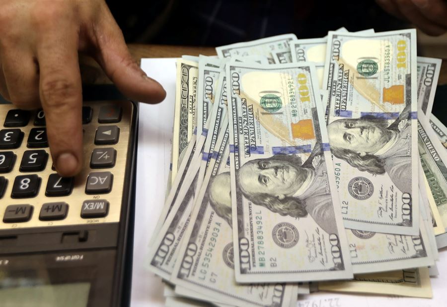 سعرُ صرف الدولار ليومي السبت والأحد