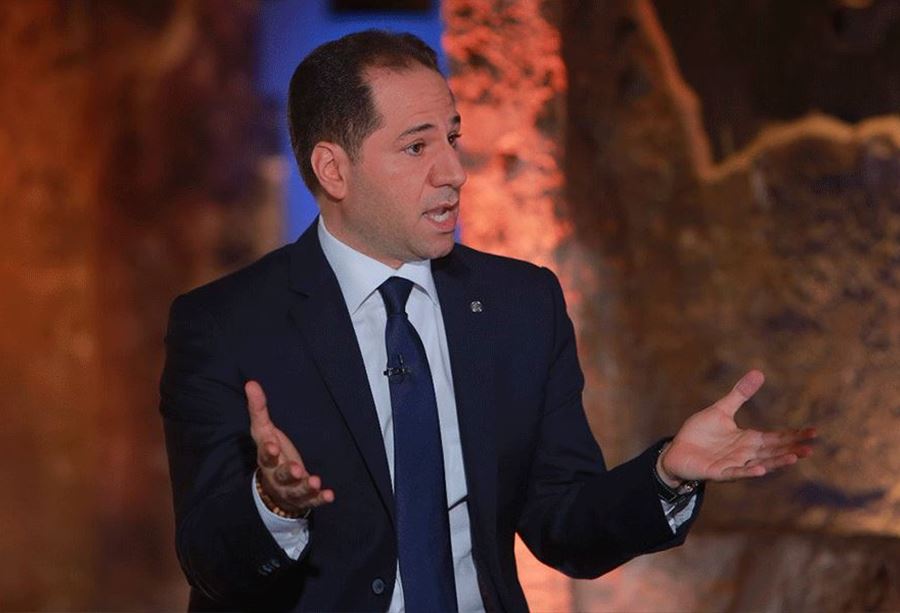 سامي الجميّل: "الشباب مش عارفين شي من شي" سامي الجميّل: "الشباب مش عارفين شي من شي"