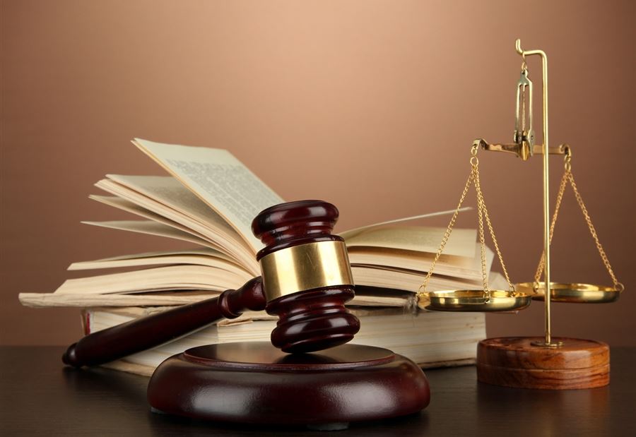 البراءة لمتهمين بالإعتداء على محامين