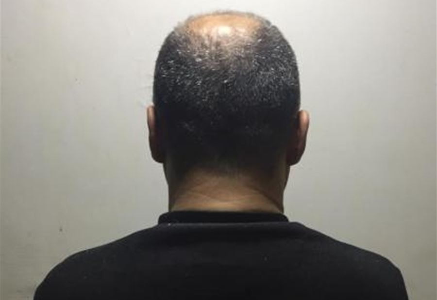 بالصورة: نفذ 29 عملية سرقة حقائب من داخل سيارات 