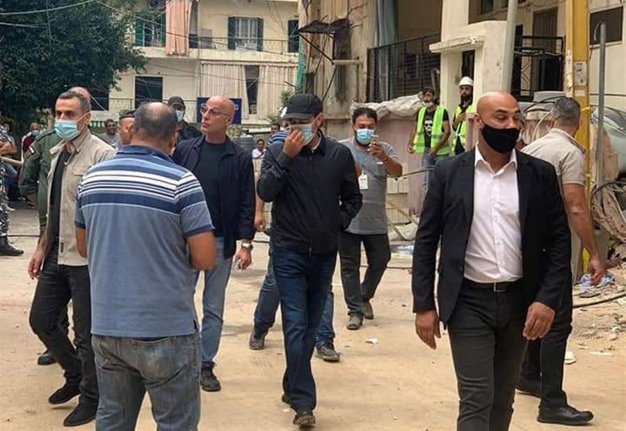 بالصور... الحريري يتفقد مكان "الإنفجار" في طريق الجديدة