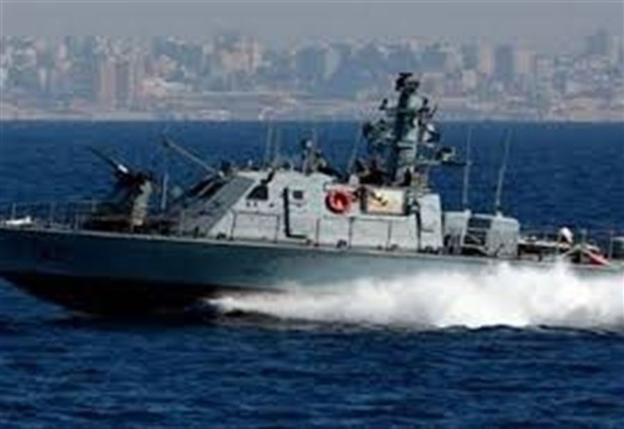 زورقان اسرائيليان خرقا المياه الإقليمية