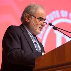 أبو زيد: يوم ضعفت موسكو اختل توازن العالم