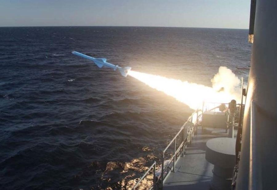 إيران تهدد بالصواريخ.. وتلوح بالنفط