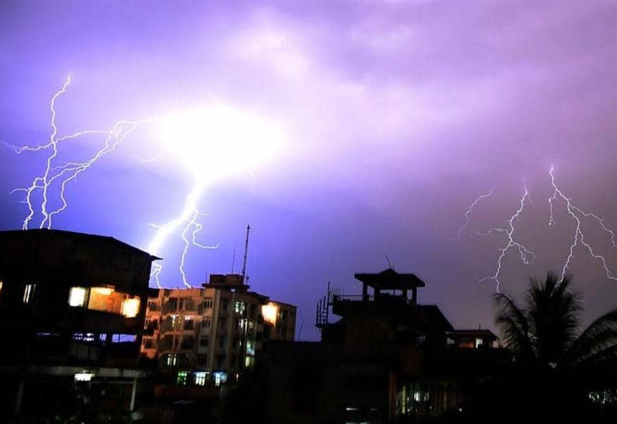 عاصفة رعدية تقتل العشرات في الهند