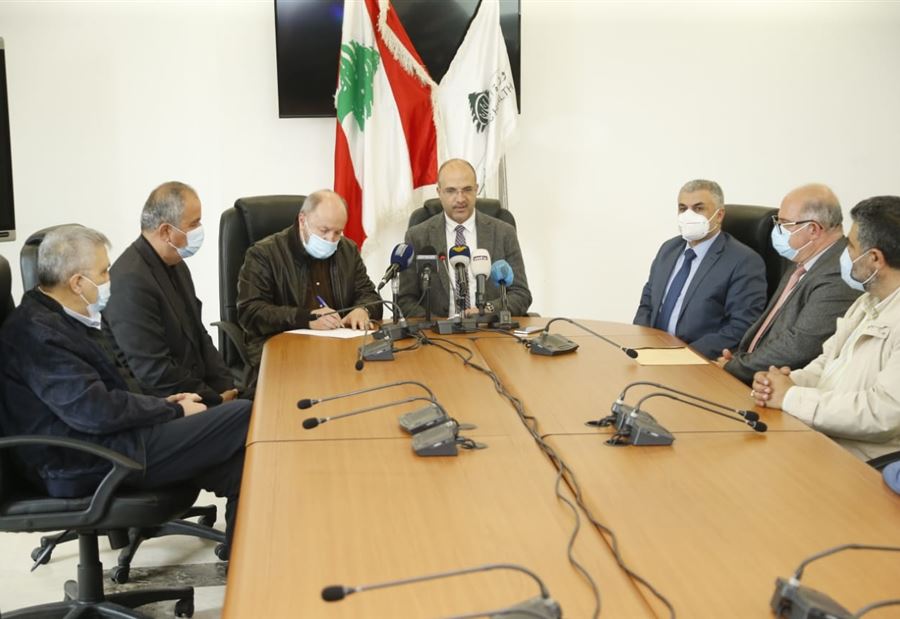 "أسترازينيكا"... حسن يعلن موعد وصول اللقاح