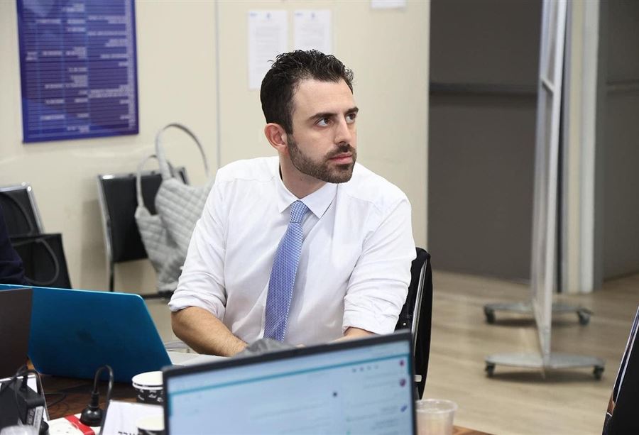 بعد خلاف مع ديفيد كاميرون... إيقاف المتحدث بإسم حكومة نتنياهو بعد خلاف مع ديفيد كاميرون... إيقاف المتحدث بإسم حكومة نتنياهو