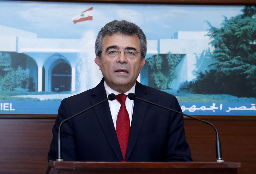 إعلامية تنضمّ لفريق قسطنطين 