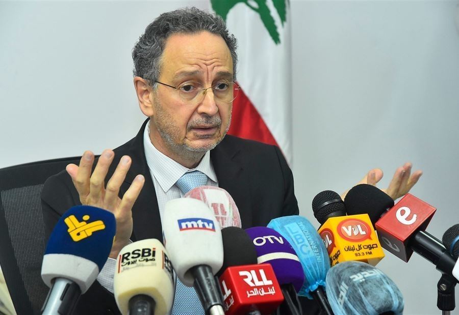 "لمكافحة التهريب والاحتكار"... قرارٌ جديد لـ وزير الإقتصاد!