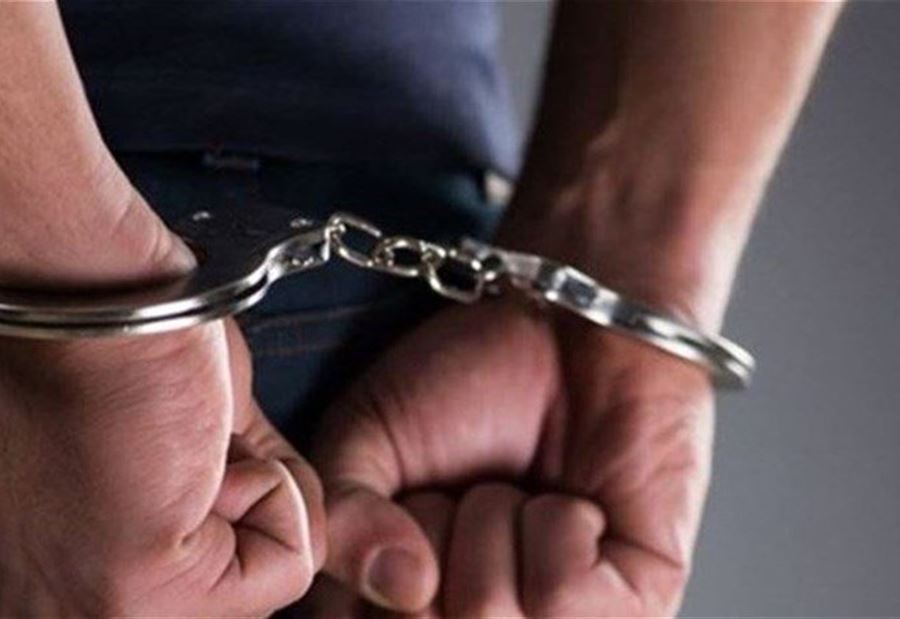 توقيف مروّج مخدّرات وأحد زبائنه في قصقص