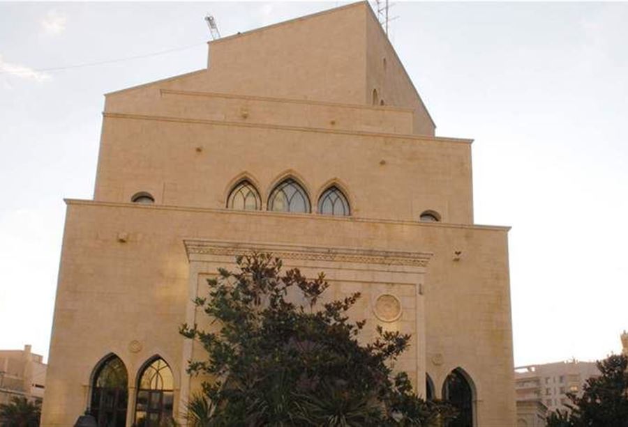 بزي نقلاً عن بري: يأمل أن يكون البيان الوزاري مقتضباً بزي نقلاً عن بري: يأمل أن يكون البيان الوزاري مقتضباً