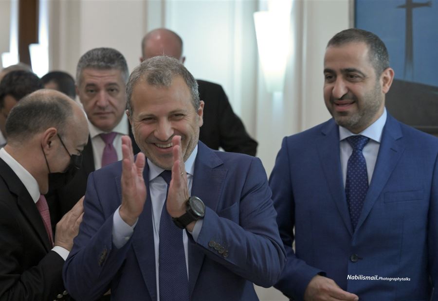 رسائل "حزب الله" الرئاسية: تهديد باسيل بالبدائل