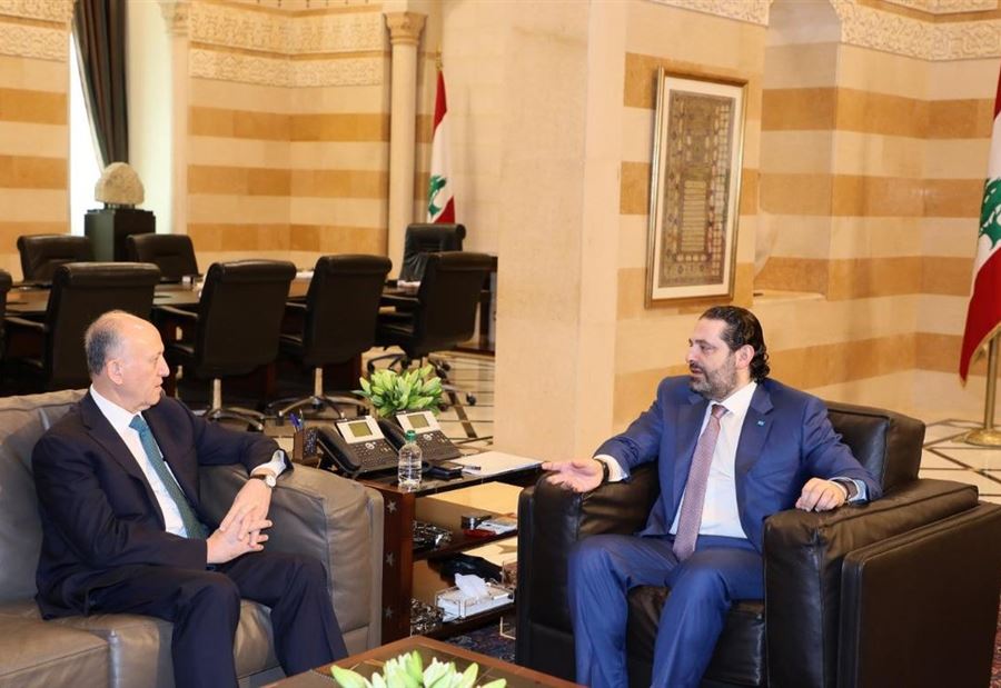 بالصورة: أول زيارة لريفي الى السراي الحكومي 