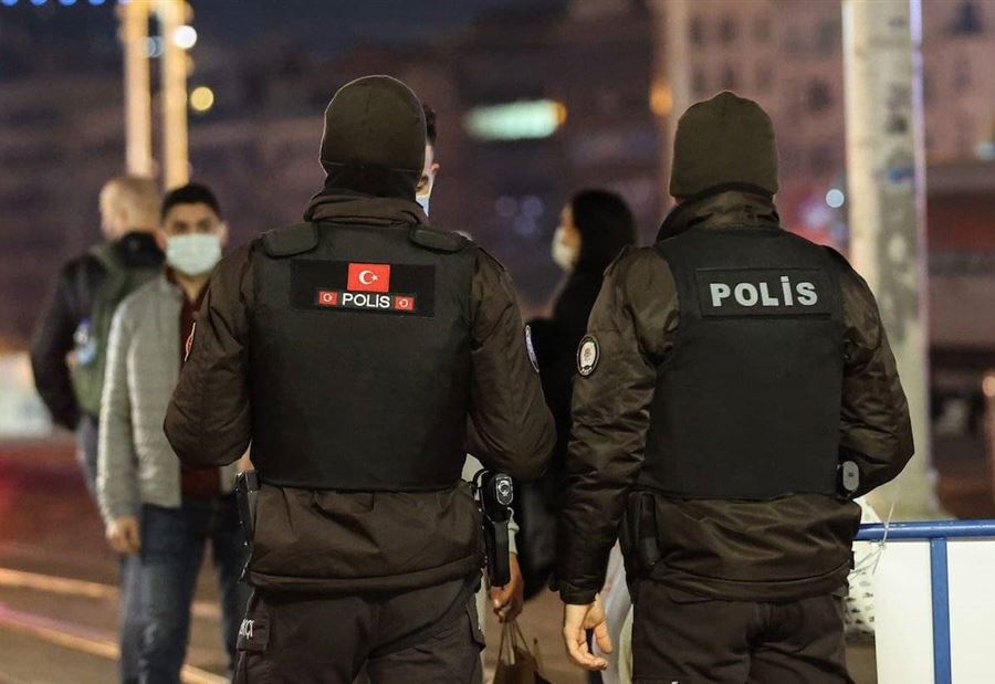 للاشتباه بصلتهم بتنظيم داعش... اعتقال أكثر من 50 شخصا في تركيا