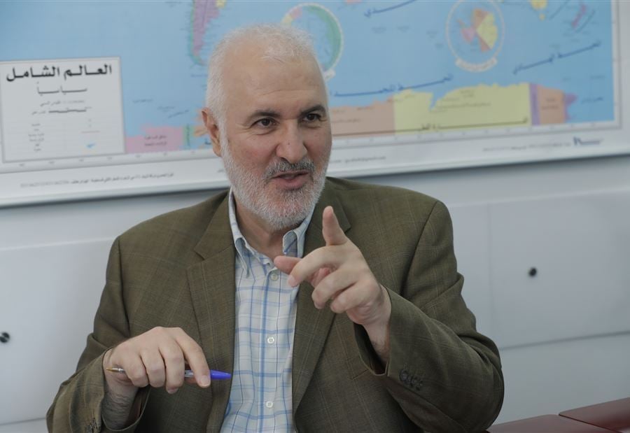 "بكرا منتأكّد إنو إنتو وحدكن المتآمرين"... تغريدة "لافتة" لـ عزيز 
