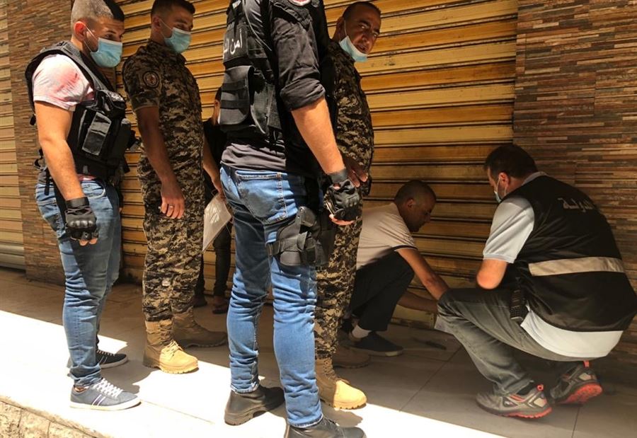 في صيدا... ضبط 156 دزينة معجنات فاسدة في صيدا 