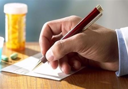 نقابة الأطباء شددت على تطبيق الوصفة الطبية الموحدة
