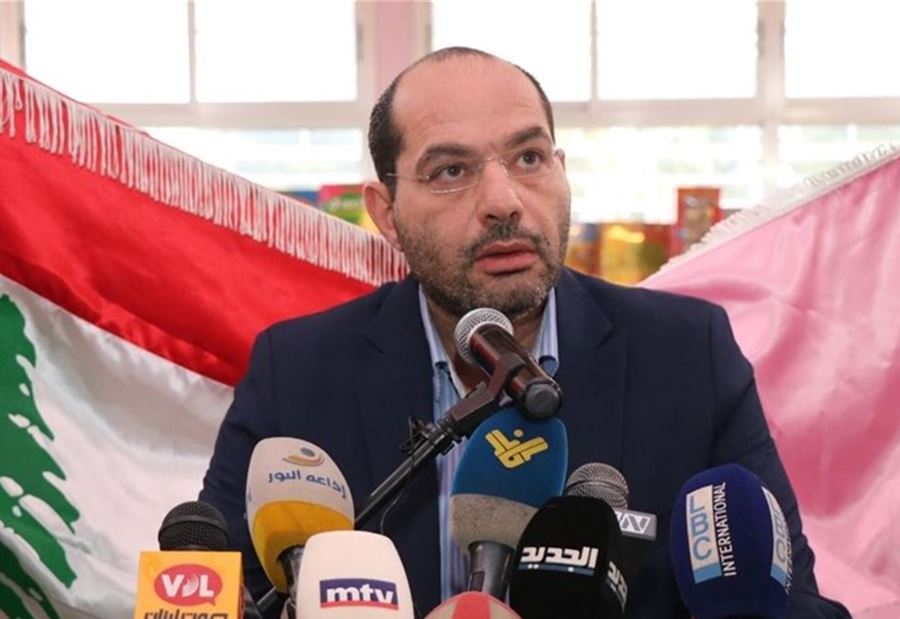 نقاش "تويتري" بين وزيرين نقاش "تويتري" بين وزيرين