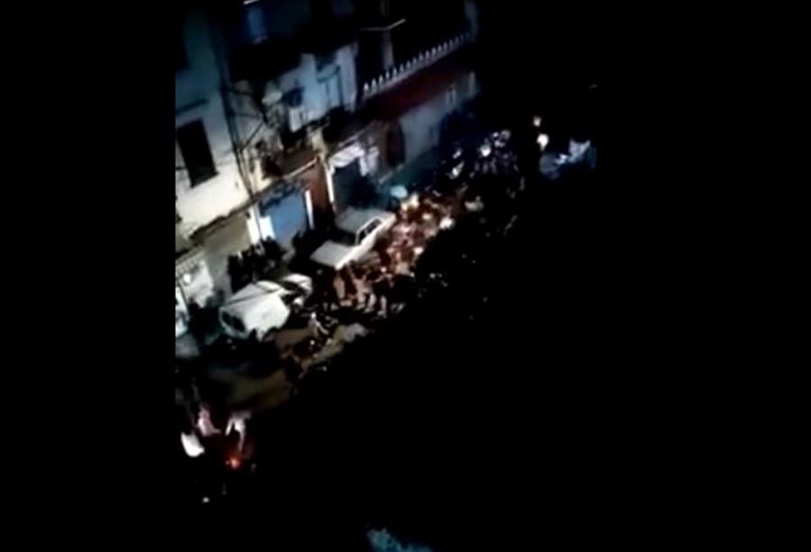 بالفيديو: المحتجون "يفرّون" إلى شوارع طرابلس الفرعية