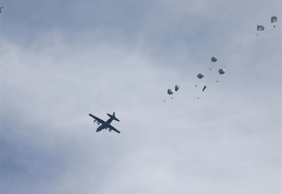 غرق 12 شخصاً أثناء محاولة التقاط مساعدات في غزة!