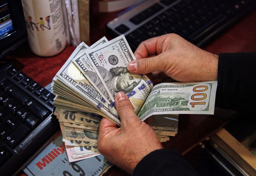 سعرُ دولار السوق السوداء مساء اليوم