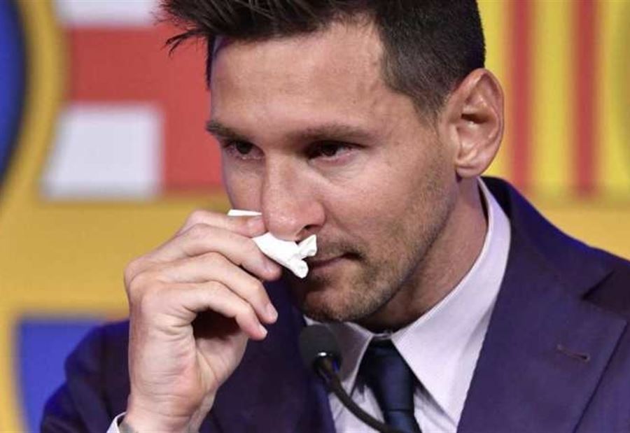 ميسي يودع برشلونة بالدموع! (فيديو)