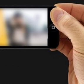  في عينطورة.. تحرش بفتاة وصورها خلسة 