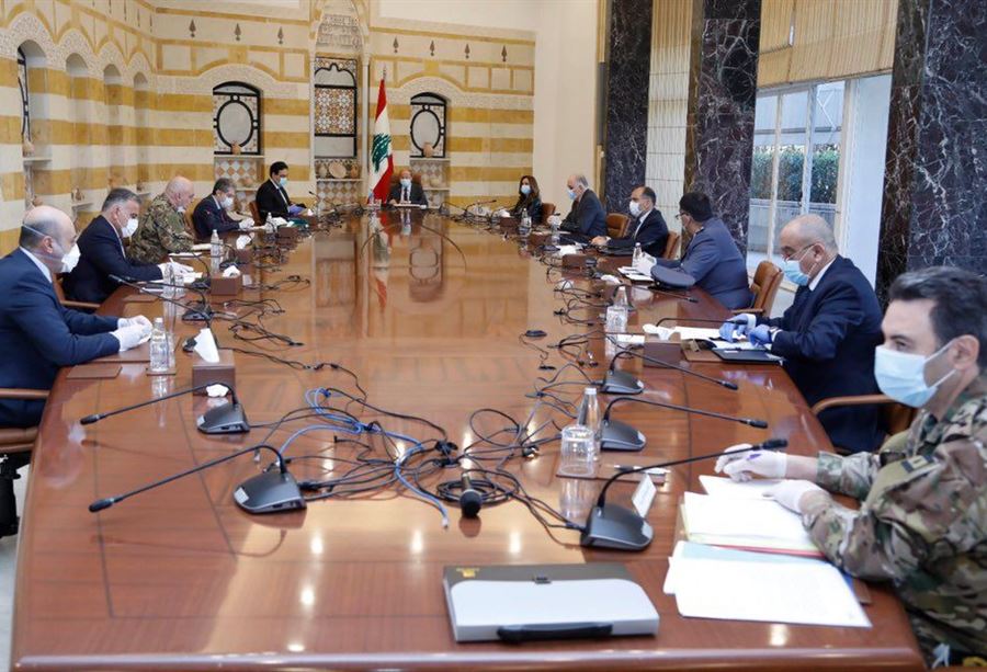 عون: للاستمرار في تعزيز الاجراءات الامنية