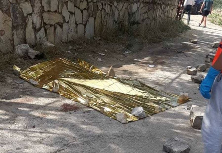 طعنها ثم دهسها حتّى الموت... جريمة مُروّعة تهزّ لبنان! (صوَر)