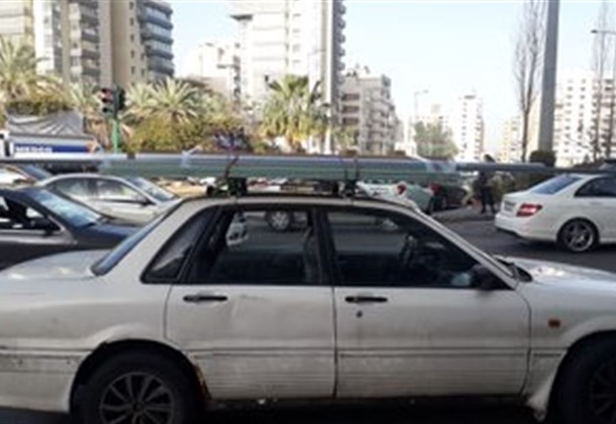 بالصور: حجز سيارات مخالفة في بيروت